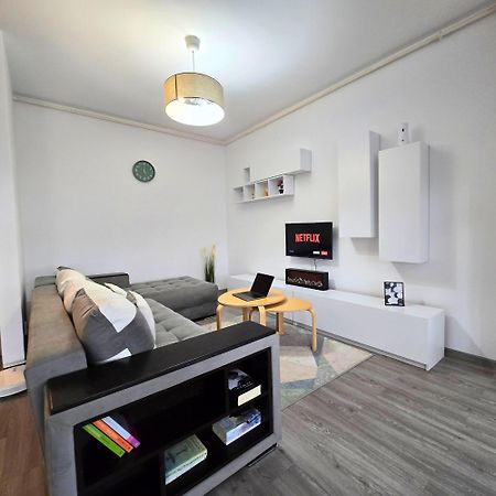 Apartment "Solar 48", Private Parking, One Bedroom Bucureşti Exterior foto